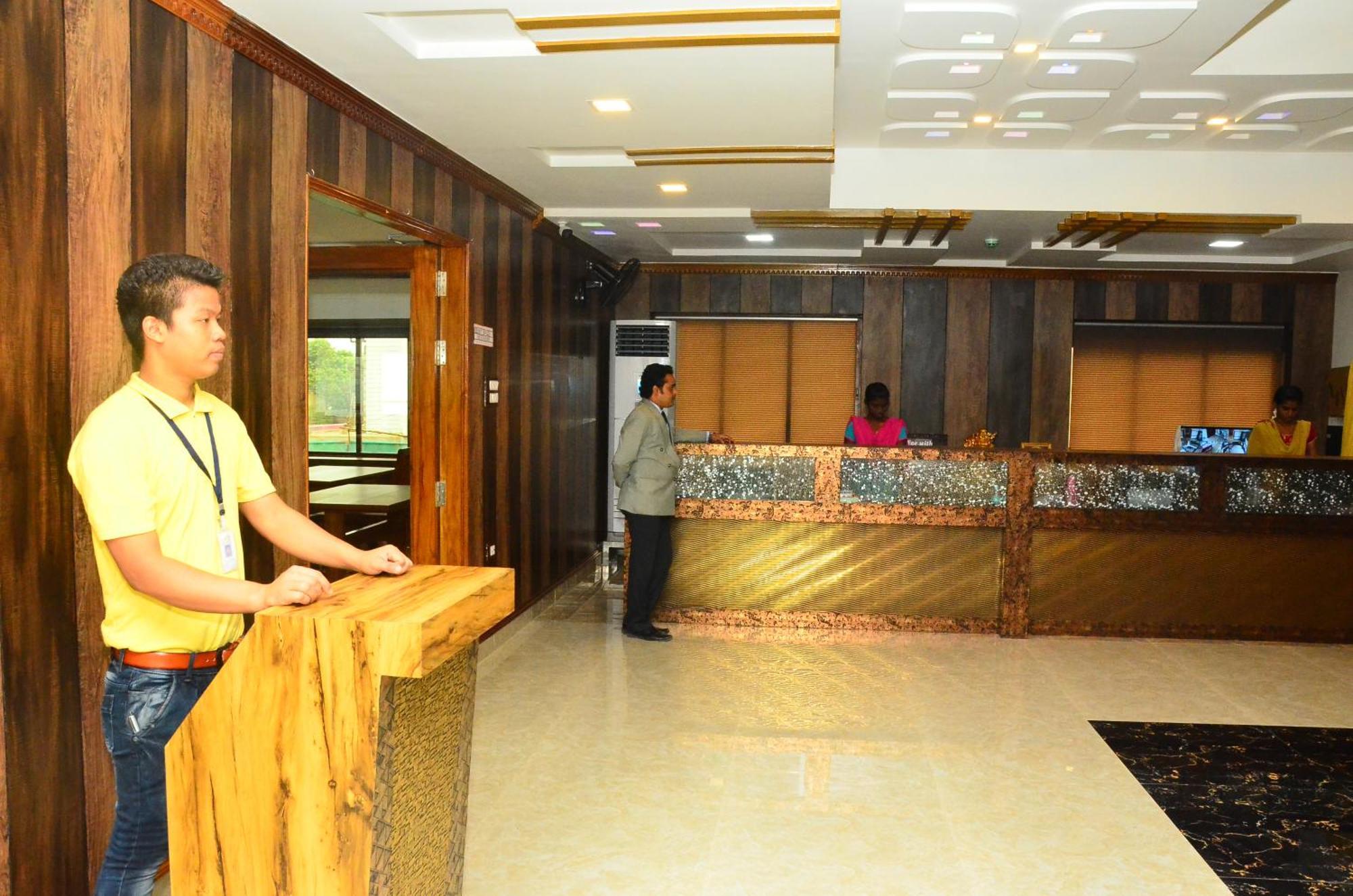 Hotel Agt Park Chennai Exterior photo